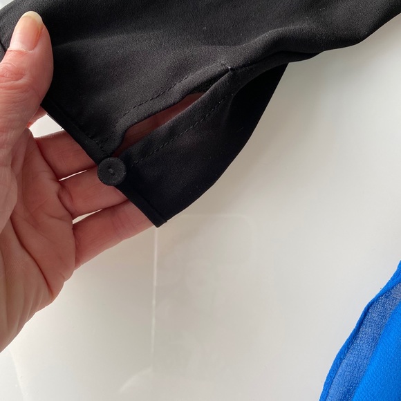 BCBG Max Azria Blouse - Picture 3 of 6